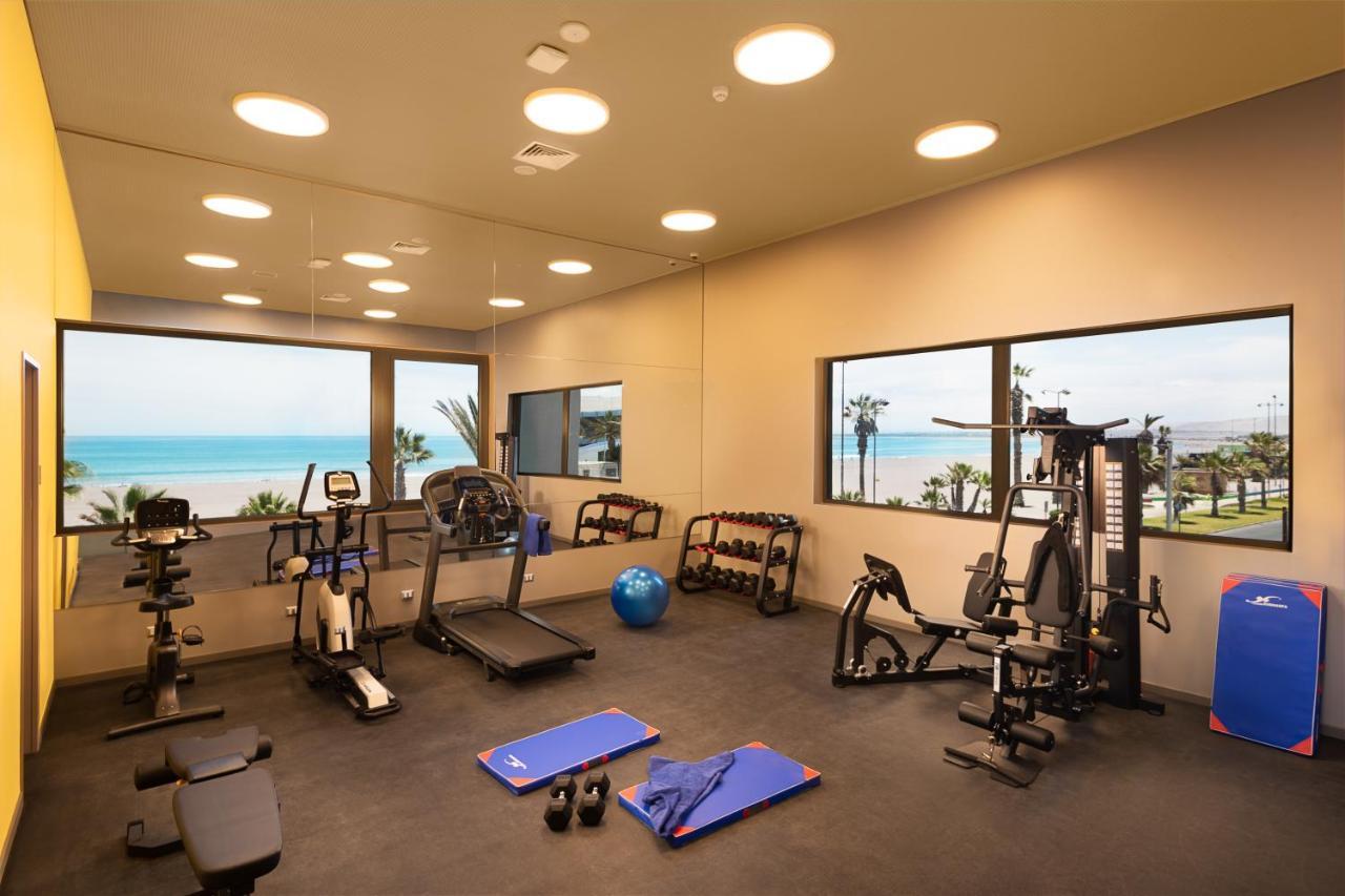 Novotel Арика Екстериор снимка